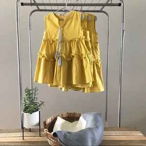 Girls yellow sleeveless dress